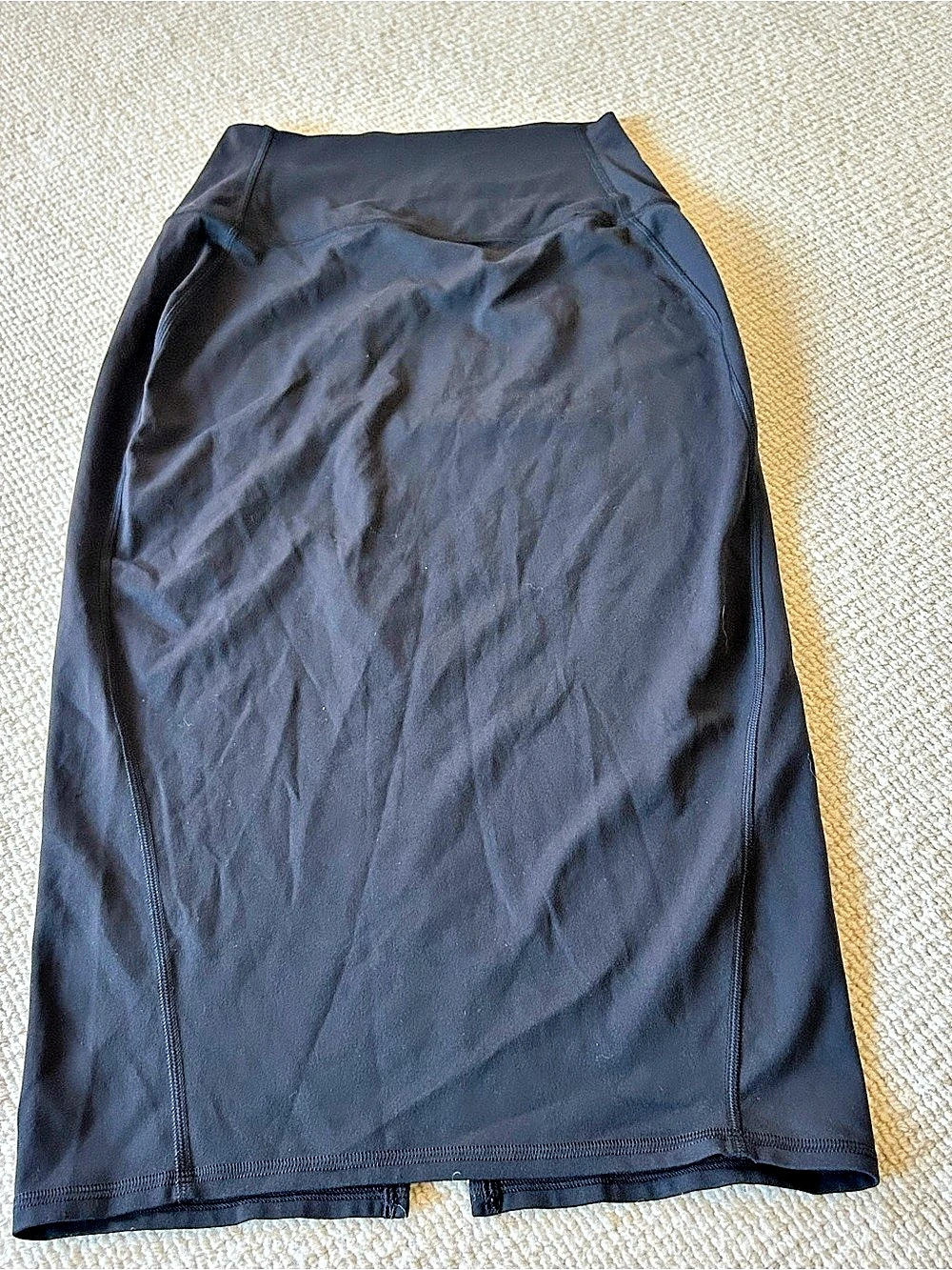 lululemon Nulu Slim-Fit High-Rise Midi Skirt Black Size 6